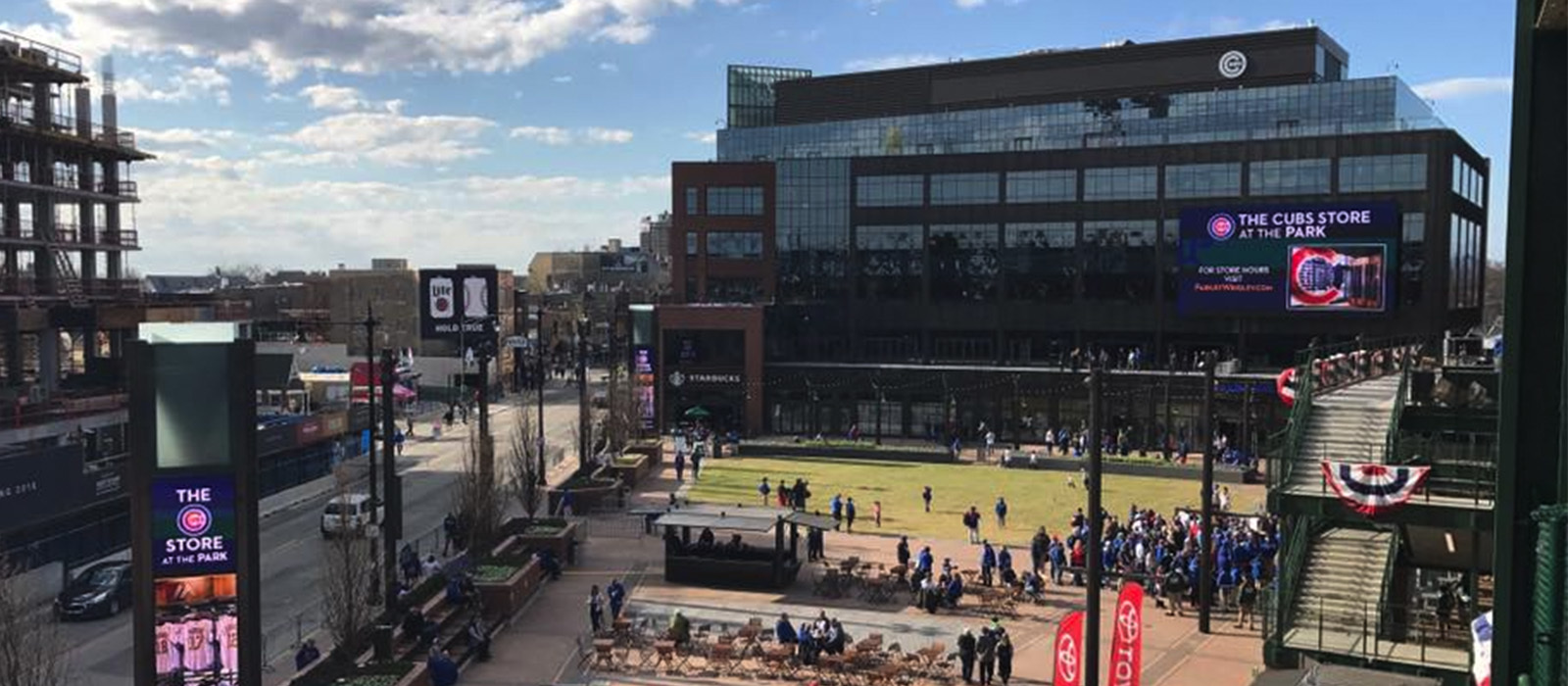 Pearl Jam - ‘Let’s Play Two’ Park at Wrigley Screening