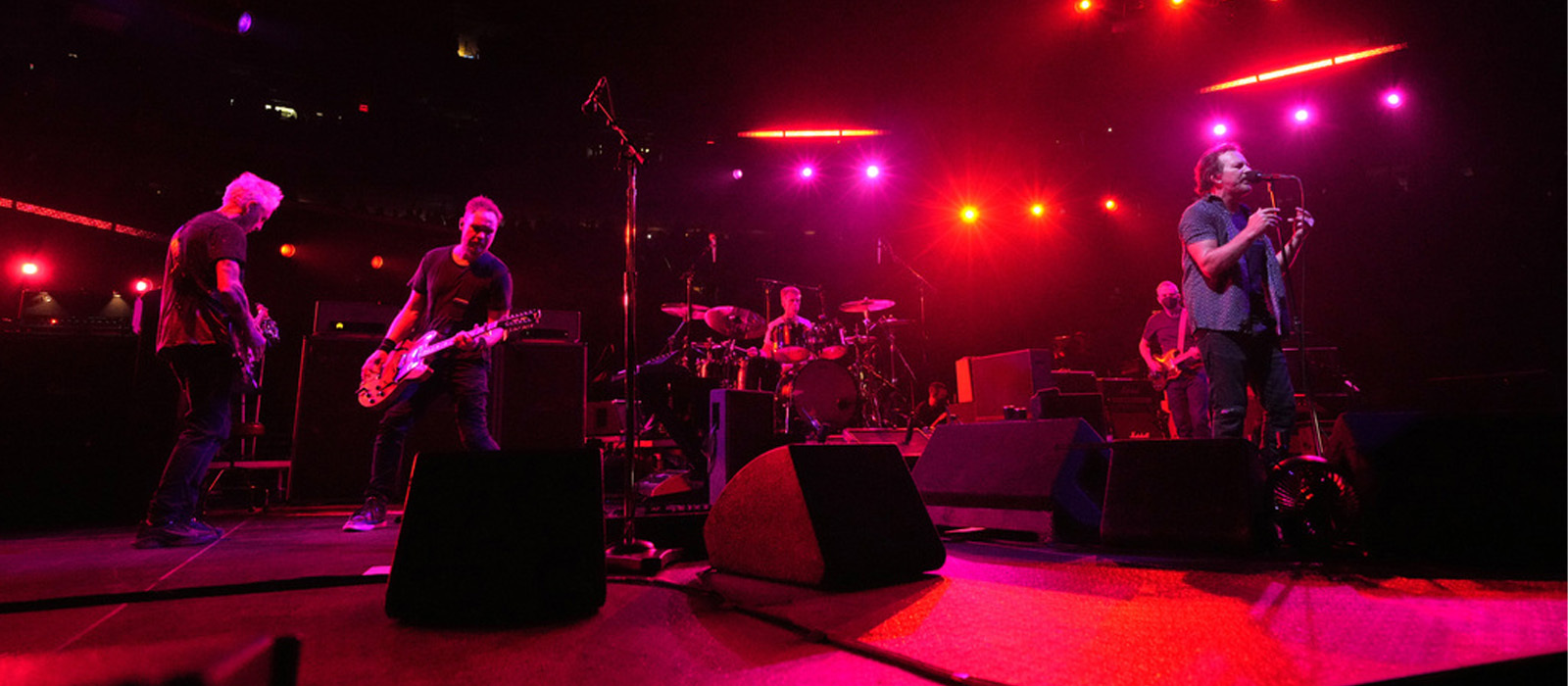 Pearl Jam - Pearl Jam Commits to $200 Per Ton For Carbon Offset Strategy